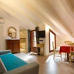 Residence Villa Il Casale - Appartamenti Wellness, Piscina E Spa