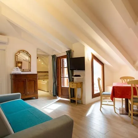 Il Casale - Wellness E Piscina Riscaldata
