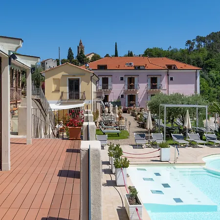 Aparthotel Il Casale - Wellness, Piscina E 4*