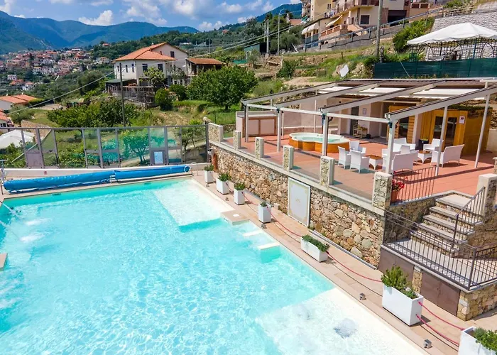 Il Casale - Wellness E Piscina Riscaldata
