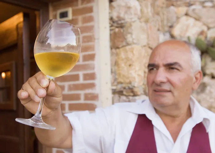 Aparthotel Il Casale - Wellness E Piscina Riscaldata Tovo San Giacomo