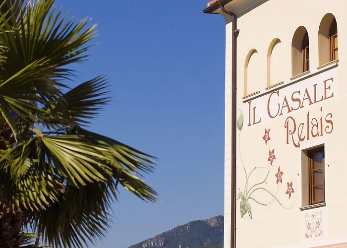 Aparthotel Il Casale - Wellness E Piscina Riscaldata 4*
