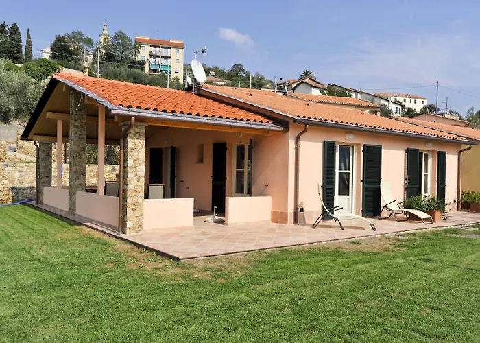 아파트호텔 Il Casale - Wellness E Piscina Riscaldata 4*