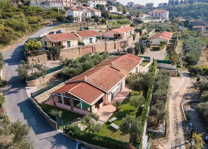 아파트호텔 Il Casale - Wellness E Piscina Riscaldata