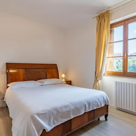 Il Casale - Wellness E Piscina Riscaldata アパートホテル