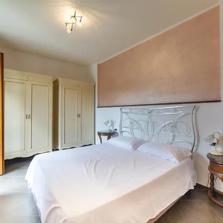 Appartamento Il Casale Appartementi Wellness E Piscina Riscaldata
