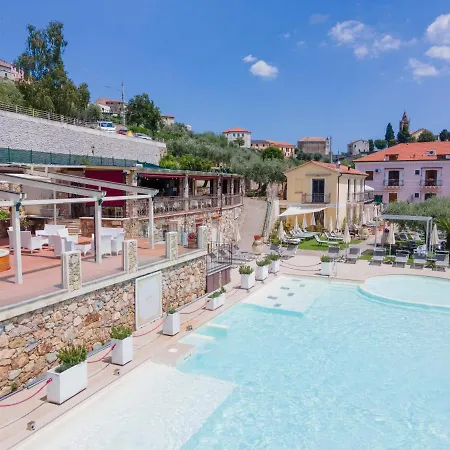 Il Casale - Wellness E Piscina Riscaldata