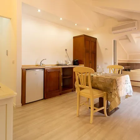 Il Casale - Wellness E Piscina Riscaldata