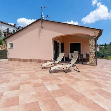 Il Casale - Wellness E Piscina Riscaldata Daire *