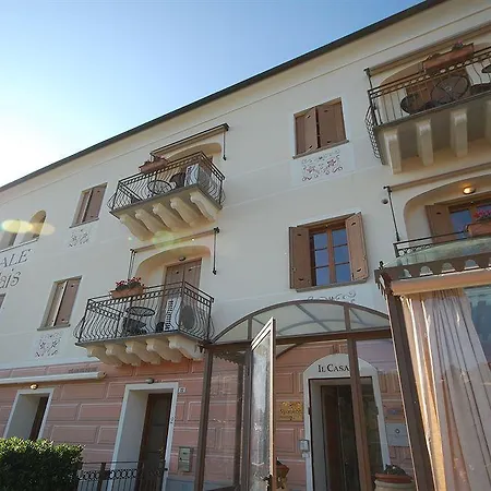 Residence Villa Il Casale - Appartamenti Wellness E Piscina Riscaldata Aparthotel 4*