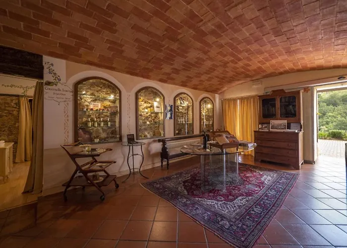 Lägenhetshotell Il Casale - Wellness E Piscina Riscaldata Tovo San Giacomo